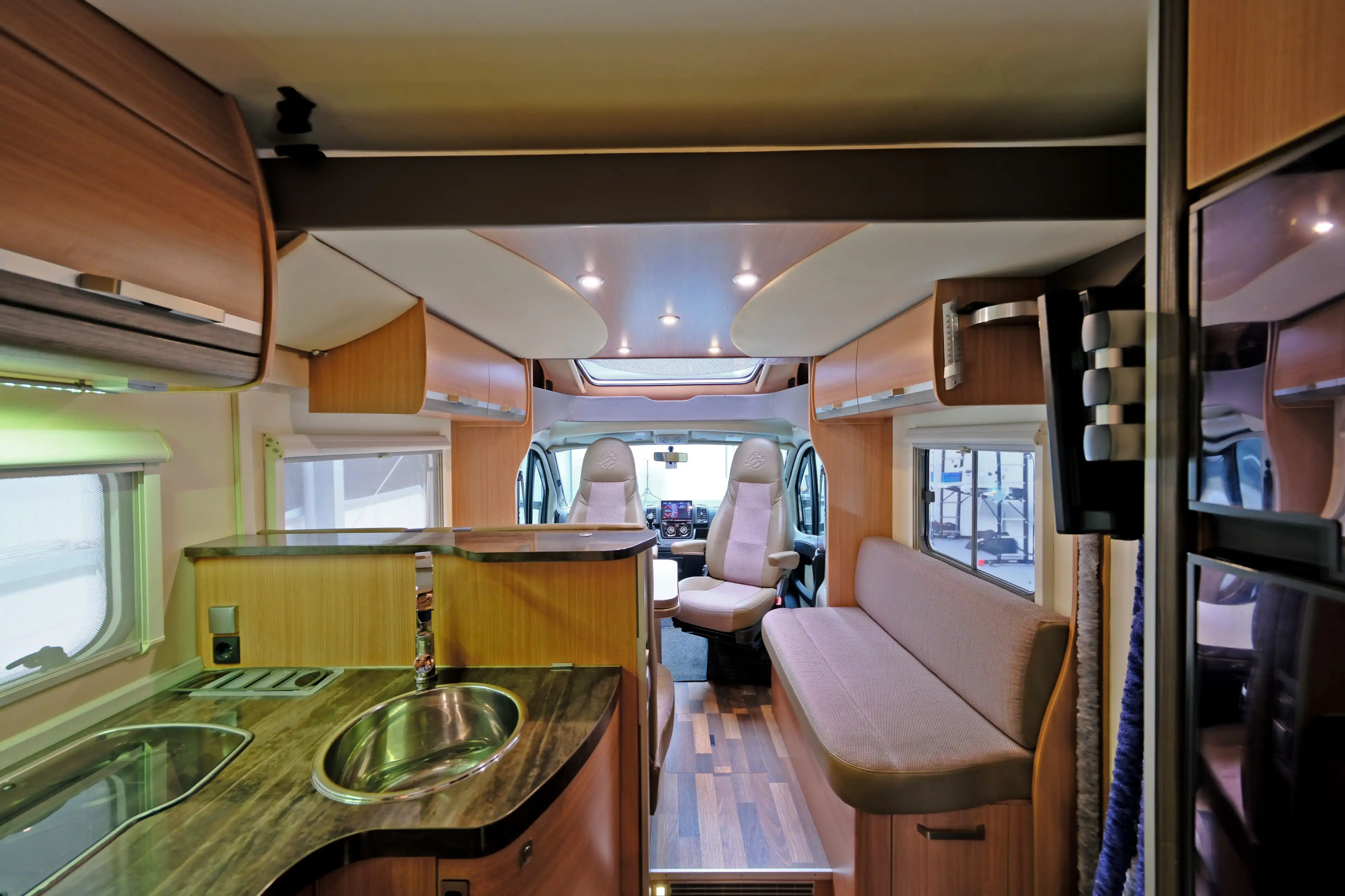 KNAUS Sky Wave 650 MF Celebration25years